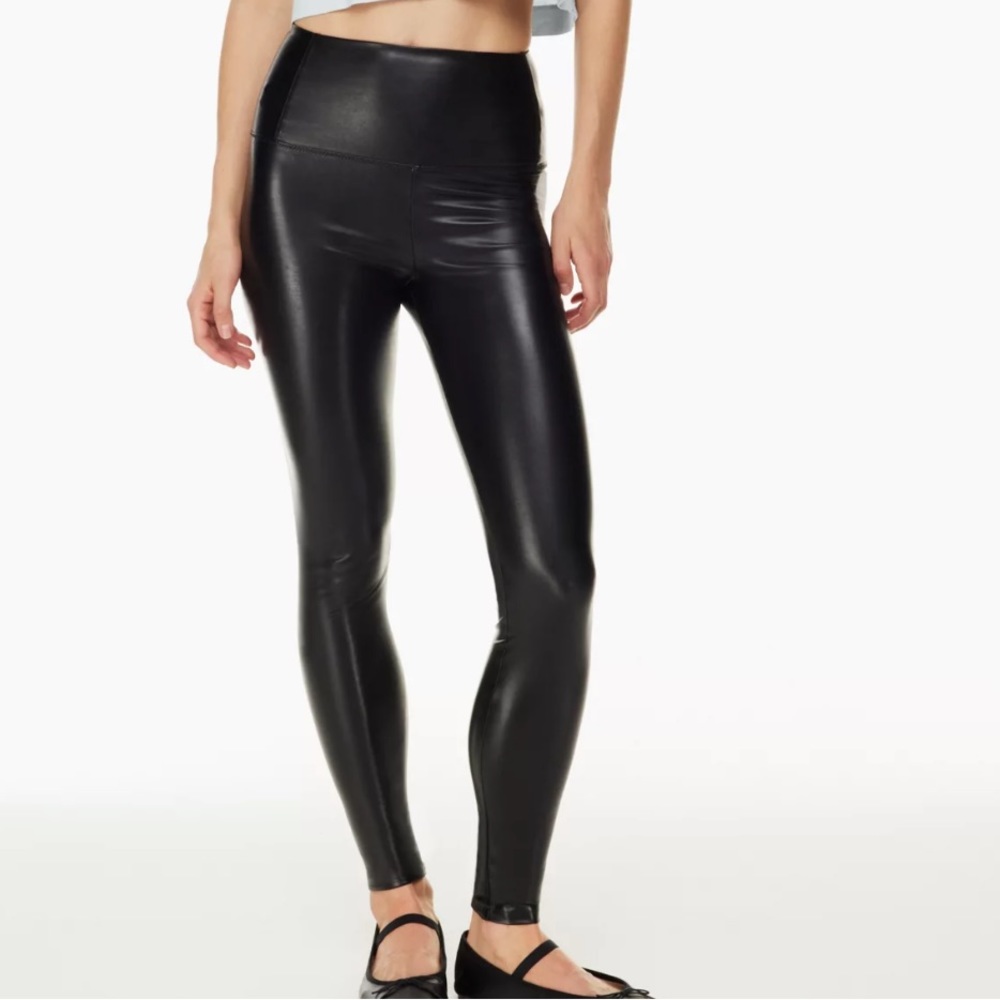 Aritzia Wilfred Free Daria Leggings